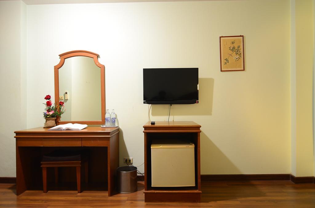 Ranong Garden Hotel Szoba fotó